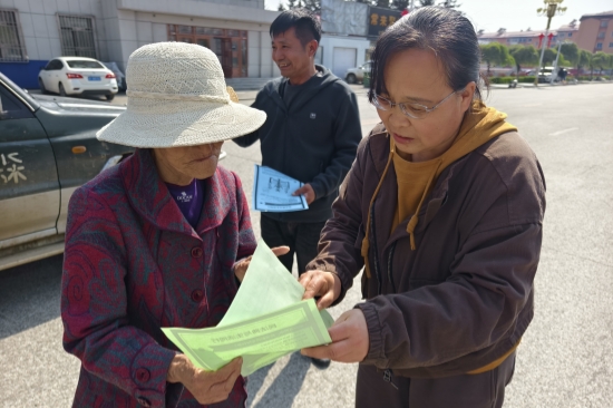 “典”亮绿色林海  法治护航生态营林处多措并举开展民法典宣传活动（4）.jpg