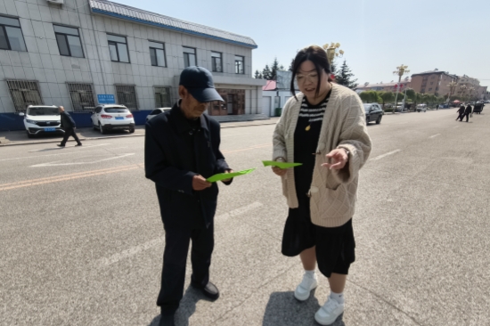 “典”亮绿色林海  法治护航生态营林处多措并举开展民法典宣传活动（1）.jpg