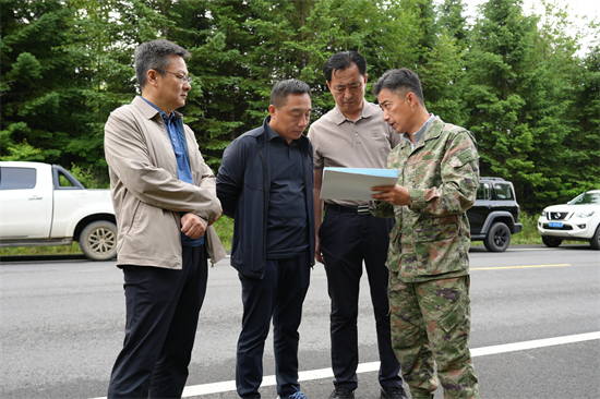 吉林省林业和草原局赴泉阳林业有限公司开展公用基础设施建设专项调研（3）.jpg
